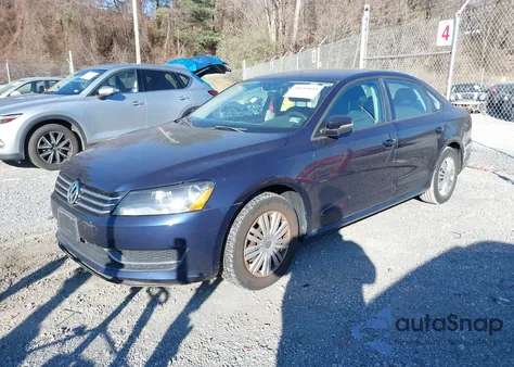 2014 Volkswagen Passat S z USA, uszkodzony, nr VIN 1VWAS7A31EC111580